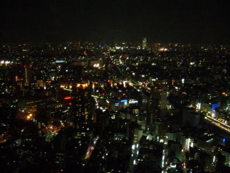 au fur et a mesure que la nuit tombe