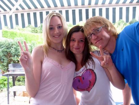 lisou la ptit copine de mon frere!